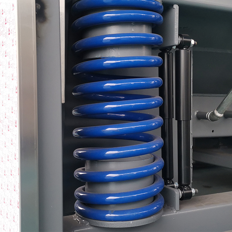 
		XGQ-100大型洗衣機,讓洗衣變得更便捷
		(圖7)